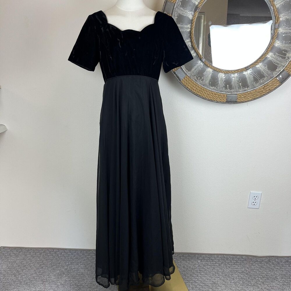 Vintage Stage Accents Dress Womens 8 Black Velvet Chiffon Gown Formal 80s 90s